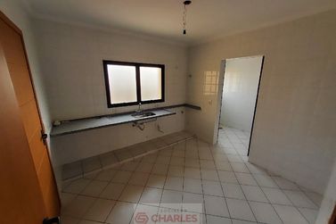 Apartamento &agrave; venda - 155m&sup2; - Centro