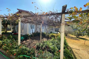 S&iacute;tio &agrave; venda - 312m&sup2; - Centro