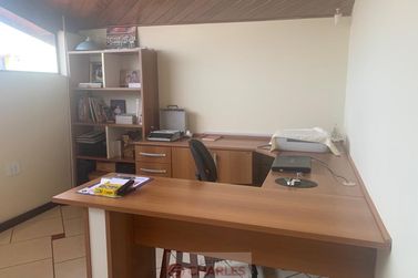 Casa &agrave; venda - 186m&sup2; - Centro