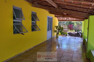 S&iacute;tio &agrave; venda - 150m&sup2; - Centro