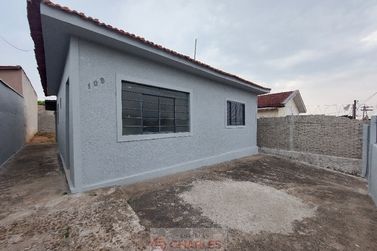 Casa &agrave; venda - 74m&sup2; - Centro