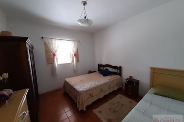 S&iacute;tio &agrave; venda - 160m&sup2; - Centro