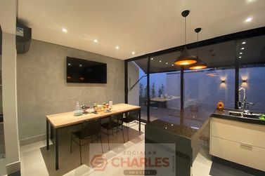 Casa &agrave; venda - 96m&sup2; - Centro