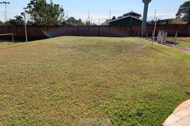 S&iacute;tio &agrave; venda - 800m&sup2; - Centro