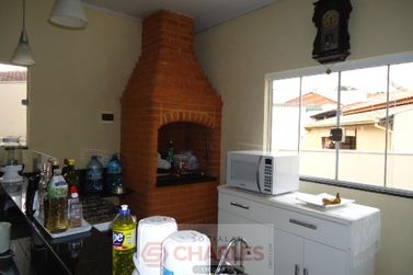 Casa &agrave; venda - 392m&sup2; - Centro