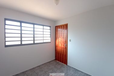 Casa &agrave; venda - 256m&sup2; - Centro