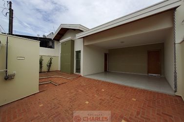 Casa &agrave; venda - 190m&sup2; - Centro