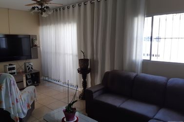 Casa &agrave; venda - 108m&sup2; - Centro