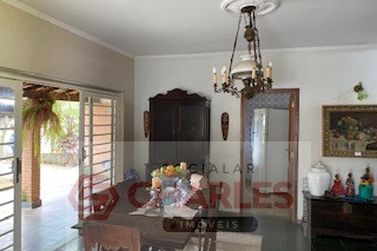 Casa &agrave; venda - 360m&sup2; - Centro