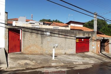 Casa &agrave; venda - 45m&sup2; - Centro