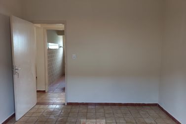 Casa &agrave; venda - 131m&sup2; - Centro