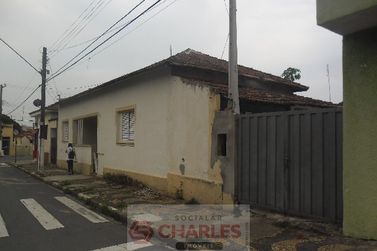 Casa &agrave; venda - 10m&sup2; - Centro