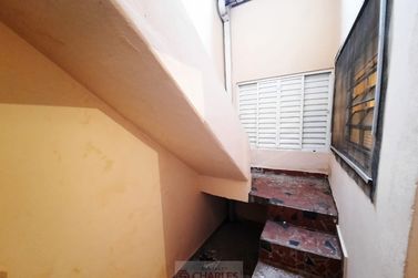Sal&atilde;o Comercial para alugar - 115m&sup2; - Centro