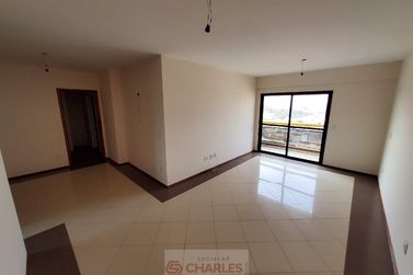 Apartamento &agrave; venda - 155m&sup2; - Centro