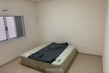 S&iacute;tio &agrave; venda - 800m&sup2; - Centro