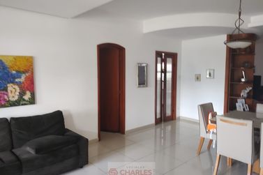 Casa &agrave; venda - 414m&sup2; - Centro