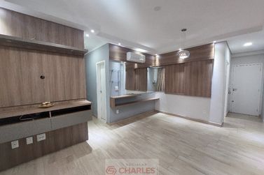 Apartamento &agrave; venda - 73m&sup2; - Centro