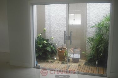 Casa &agrave; venda - 182m&sup2; - Centro
