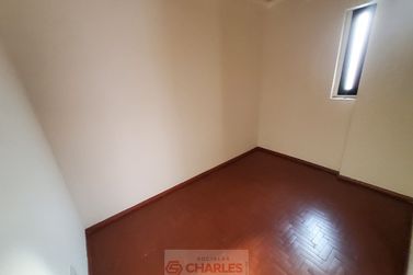 Apartamento &agrave; venda - 155m&sup2; - Centro