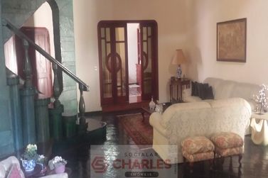 Casa &agrave; venda - 10m&sup2; - Centro
