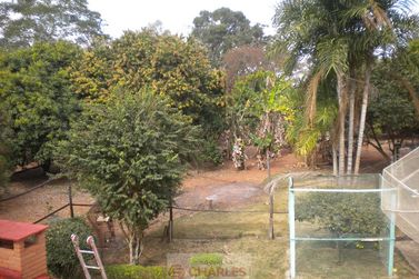 S&iacute;tio &agrave; venda - 300m&sup2; - Centro