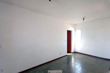 Apartamento &agrave; venda - 58m&sup2; - Centro