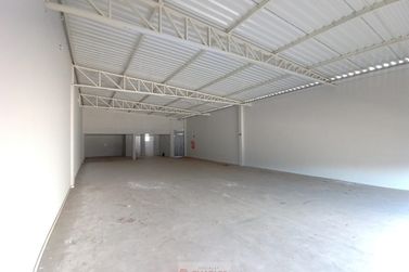 Sal&atilde;o Comercial para alugar - 274m&sup2; - Centro