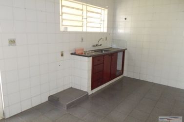 Casa &agrave; venda - 160m&sup2; - Centro
