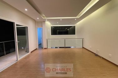 Casa &agrave; venda - 400m&sup2; - Centro