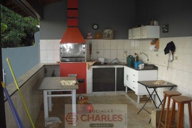 S&iacute;tio &agrave; venda - 130m&sup2; - Centro