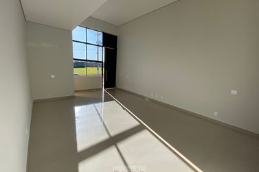Casa &agrave; venda - 230m&sup2; - Centro