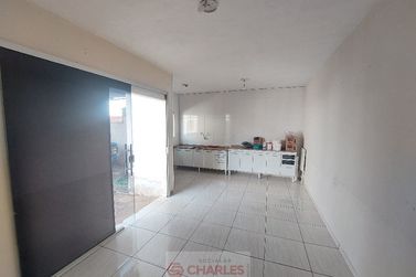 Casa &agrave; venda - 181m&sup2; - Centro