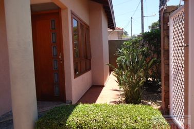 Casa &agrave; venda - 302m&sup2; - Centro