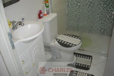 Casa &agrave; venda - 100m&sup2; - Centro