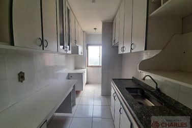 Apartamento &agrave; venda - 46m&sup2; - Centro