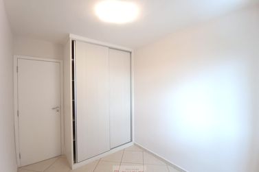 Apartamento para alugar - 105m&sup2; - Centro