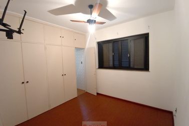 Casa para alugar - 292m&sup2; - Centro