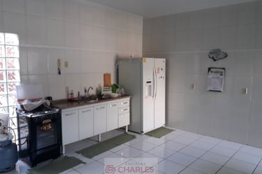 Sal&atilde;o Comercial &agrave; venda - 380m&sup2; - Centro