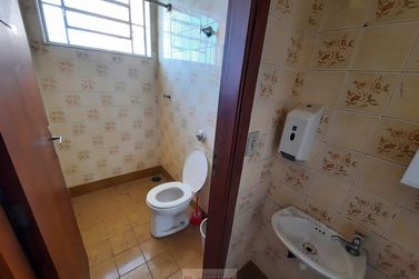 Sala Comercial para alugar - 200m&sup2; - Centro