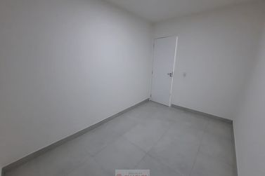 Apartamento para alugar - 54m&sup2; - Centro