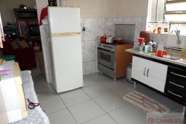 Casa &agrave; venda - 144m&sup2; - Centro