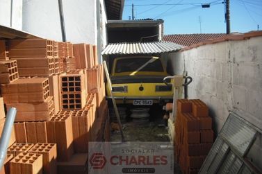 Casa &agrave; venda - 103m&sup2; - Centro