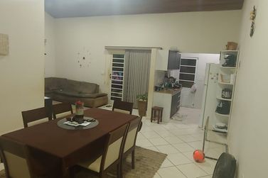 Casa &agrave; venda - 120m&sup2; - Centro