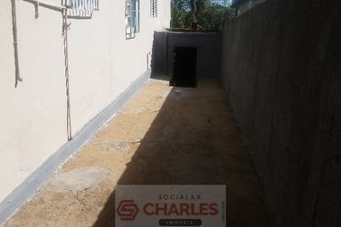 Casa &agrave; venda - 10m&sup2; - Centro