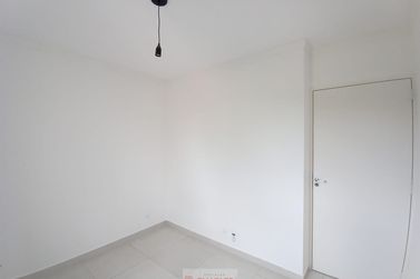 Apartamento para alugar - 46m&sup2; - Centro