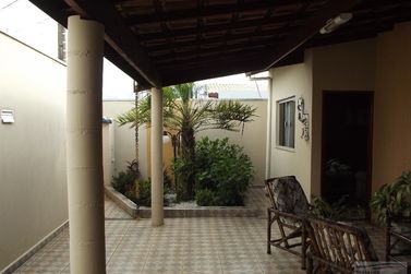 Casa &agrave; venda - 120m&sup2; - Centro
