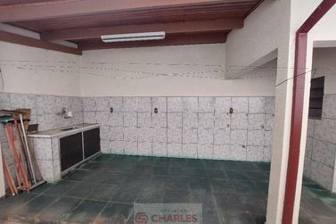 Casa &agrave; venda - 246m&sup2; - Centro