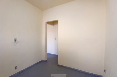 Casa para alugar - 70m&sup2; - Centro