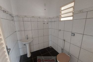Casa &agrave; venda - 240m&sup2; - Centro
