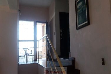 Casa &agrave; venda - 242m&sup2; - Centro